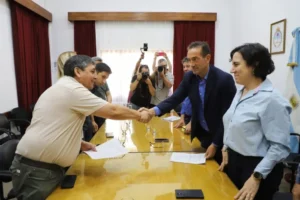 Se firmó el acuerdo salarial con el gremio ATE