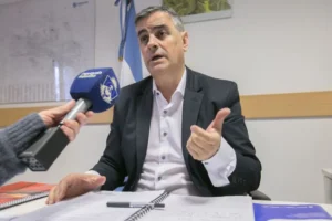 Aerolíneas y telefónicas lideran los reclamos en Neuquén